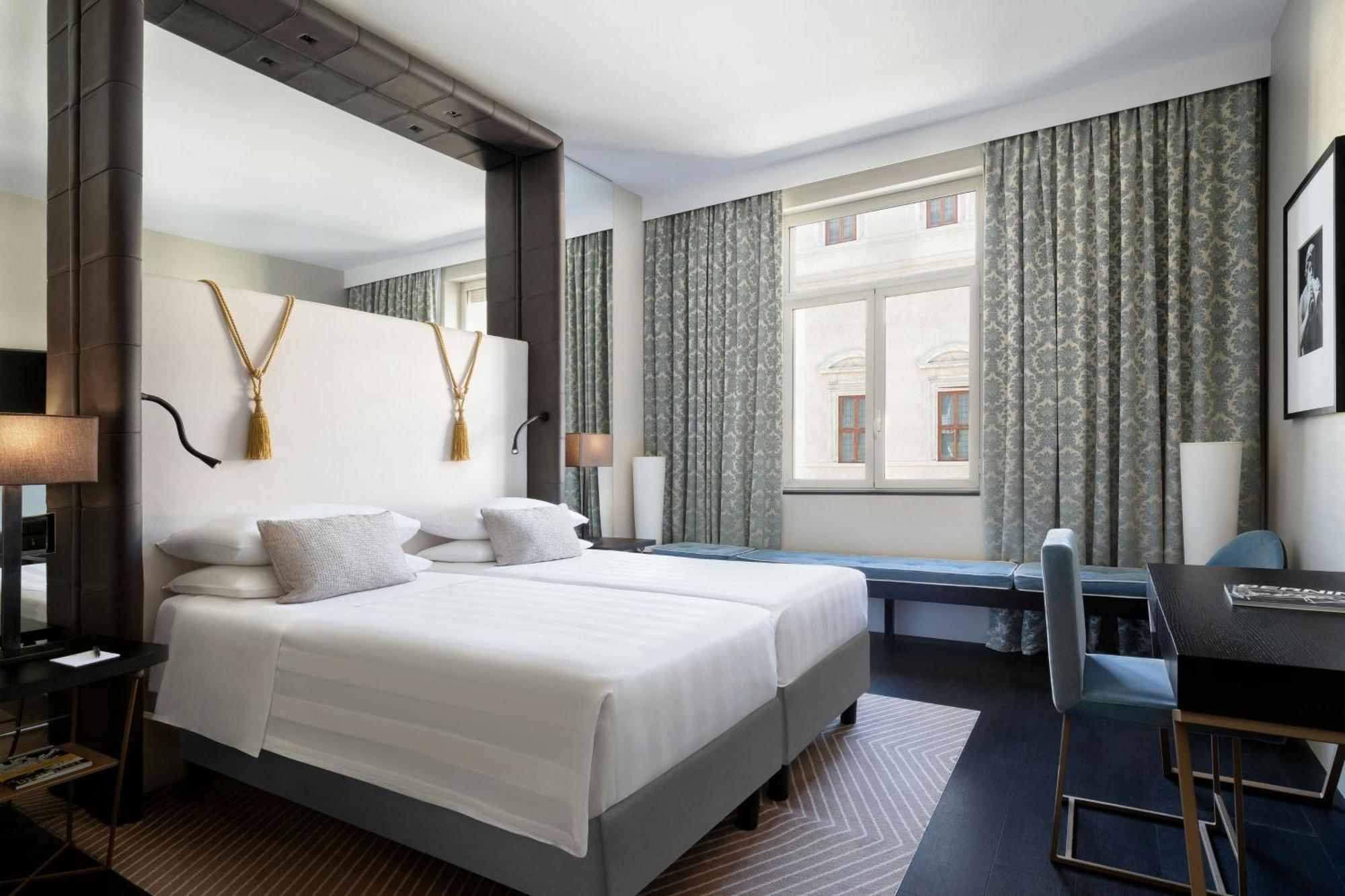 Sina Bernini Bristol Hotel Rom